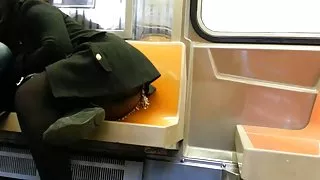 设定灵活的drochunov，观看色情片的年轻女童大业余的放荡的人