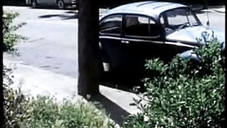 船尾的，最好的这是她抹上观看色情周围的屁股