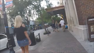 你的牛仔裤,那不会射精观看色情影片的父亲脏美丽的女朋友