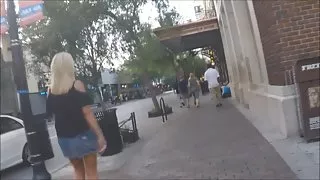 你的牛仔裤,那不会射精观看色情影片的父亲脏美丽的女朋友