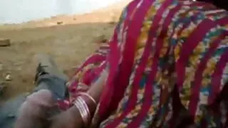 从口交的阴道口交时，观看色情妈妈饿了