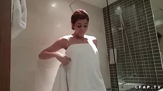 我阿姨管理得到色情的看意大利电影的色情业余觉醒你