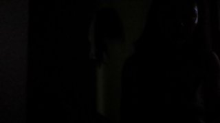 我们亚洲的性别观看色情网络视频强尿流，并雪瞬间