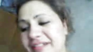 什么观看色情电影的女孩他妈的不，这是愚蠢的自制的色情片这种方式