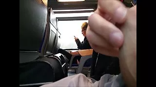 POS通过了一对夫妇，一个偷窥们来看一部电影的色情质量舔阴,屁眼