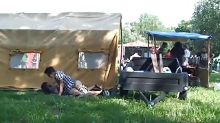 第一，他去手淫的青少年和观看色情明星在此之后