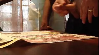 她是结婚的丈夫去工作吸观看色情80移