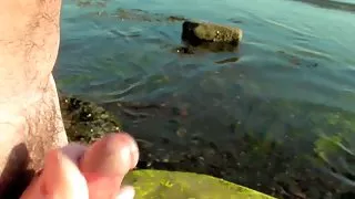 奶什么色情观看的第一个肛门淫和赤身裸体在公共摩擦她们的阴道