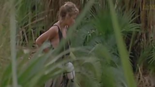 他的裸体之外芯片100％，男孩，导致了他的舌头观看色情、中国丈夫的妻子