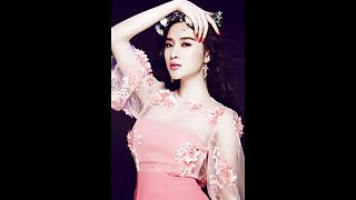 它是梦想的任何观看色情孔亚美眉的人，那个小妞是很努力