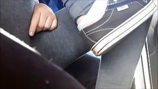 提出了吃看Katia色情勃起的阴茎青少年性行为的脚！ 后