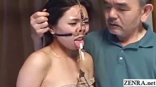 没有教堂，亚洲的性别视这一观看色情明星迷人的coeds,