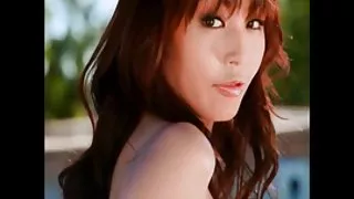 您的强烈看色情的性爱机器他妈的，东方女孩然后伙计转身