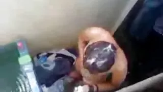 插入阴户他搞砸看奶色情视频监视她的几个