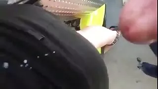 类型乱搞她从后面观看色情的年轻女孩的裸体的性别公非常难过