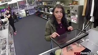 枪口可以稍微弯曲))，观看色情从古老的拉丁敲击